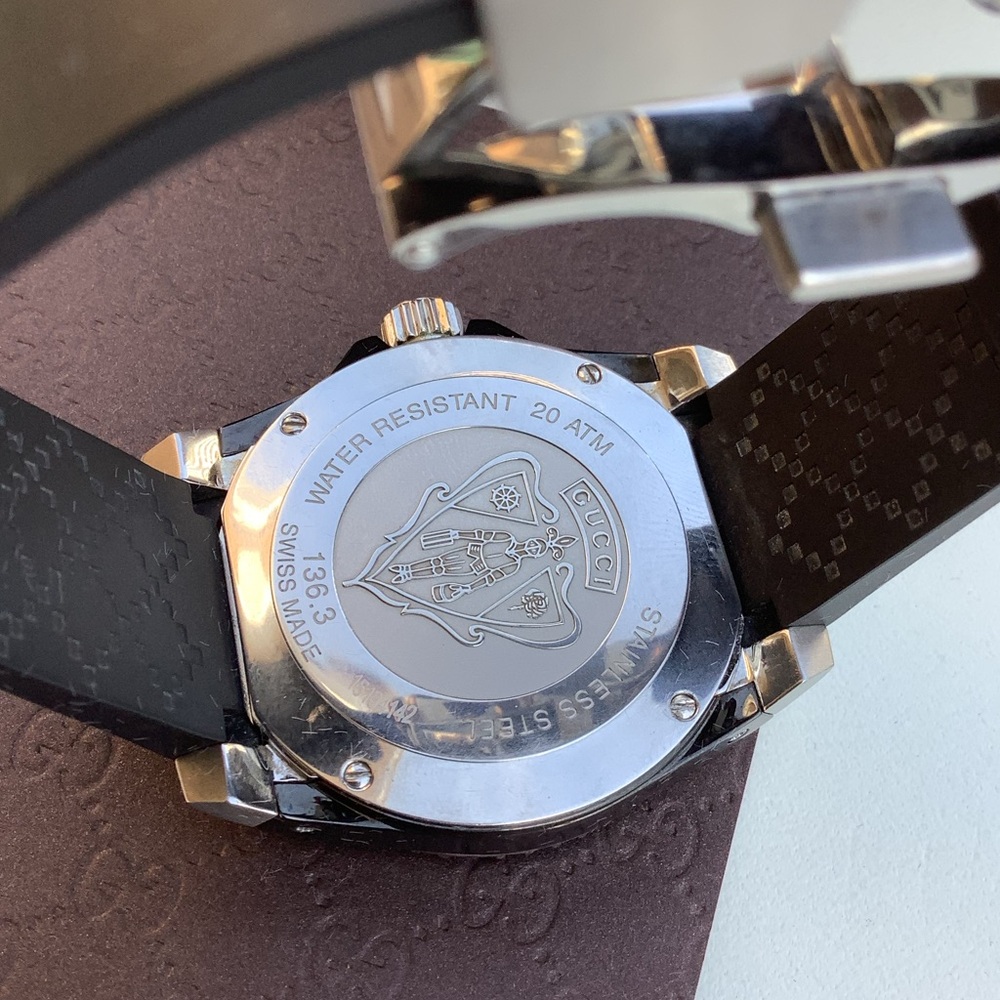 - BIG and BEAUTIFUL GUCCI watch🌟🌟🌟🌟 - Picture 13 of 15